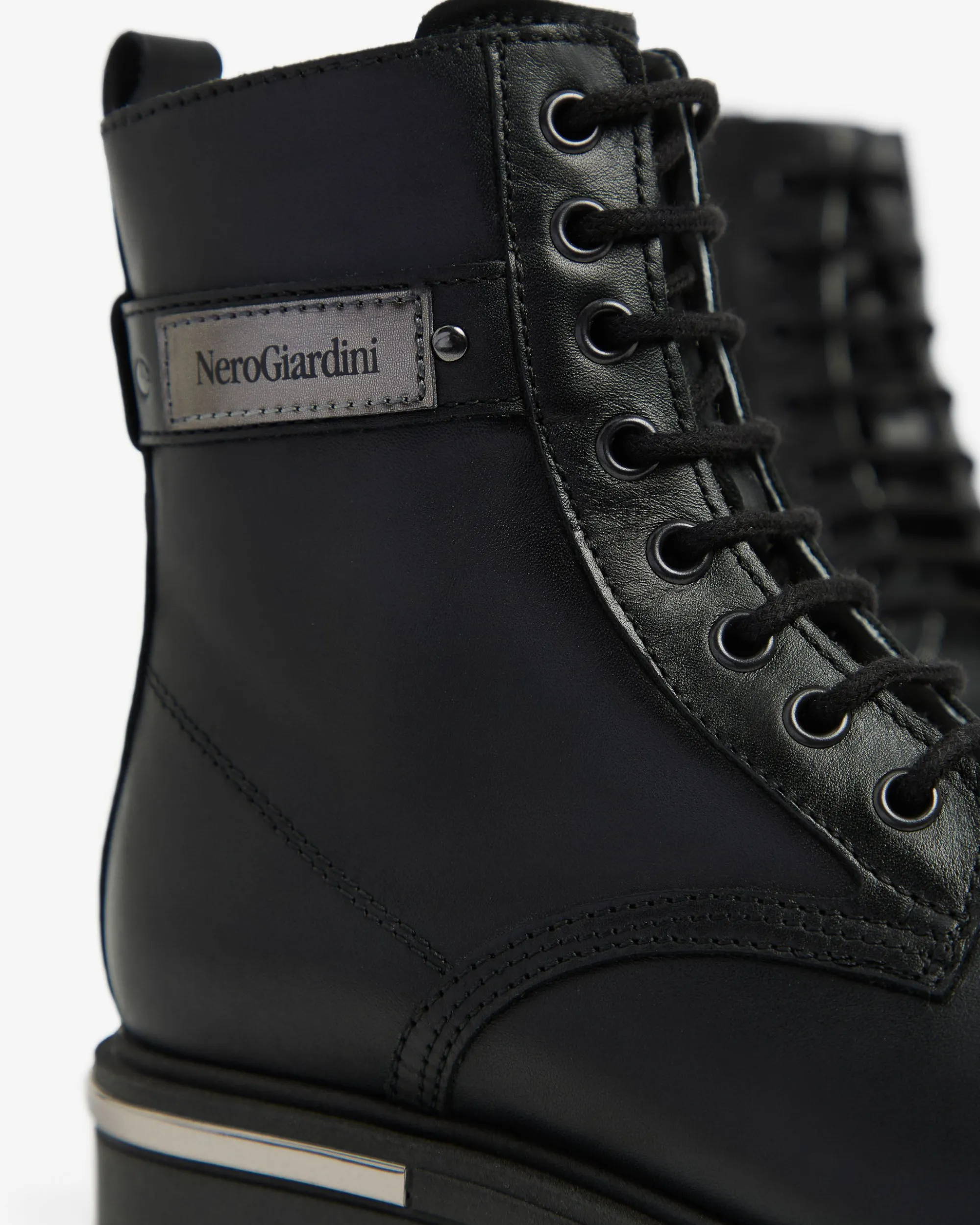 Nero Giardini Anfibi Teen da Ragazza in Pelle Nero Discount