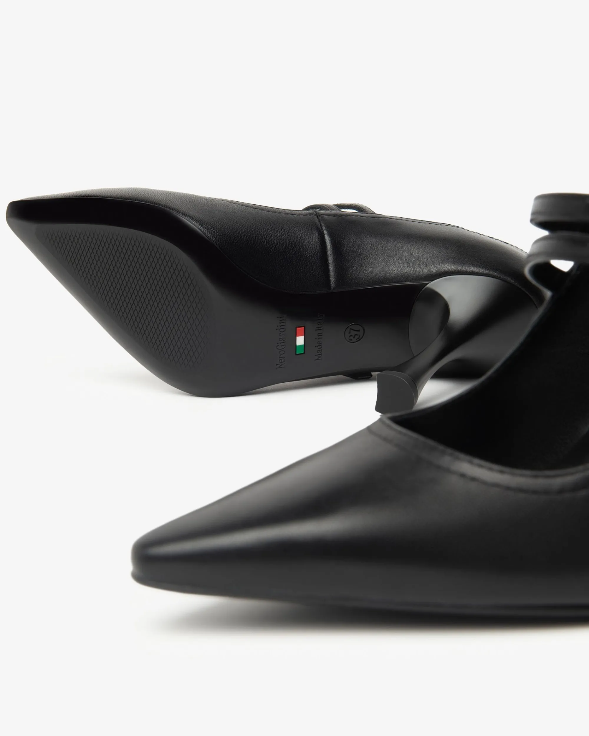 Nero Giardini Décolleté Donna in Pelle Nero Outlet