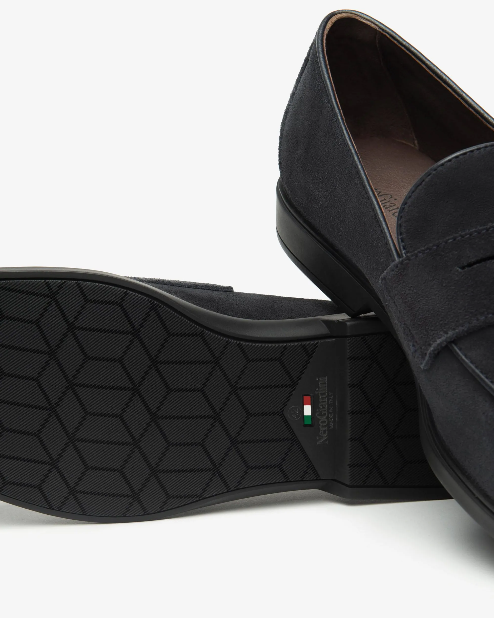 Nero Giardini Mocassini Uomo in Camoscio