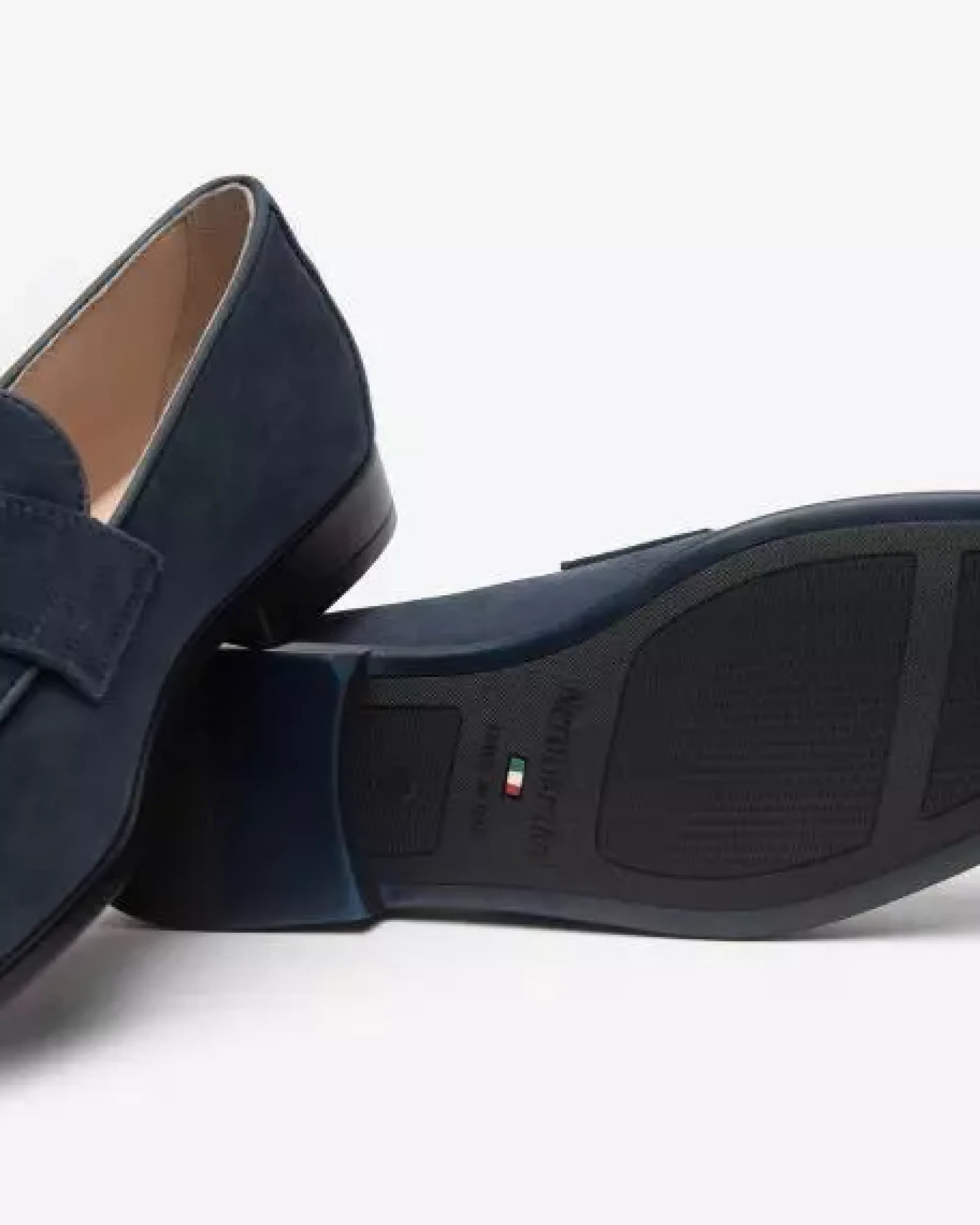 Nero Giardini Mocassini Uomo in Camoscio Clearance