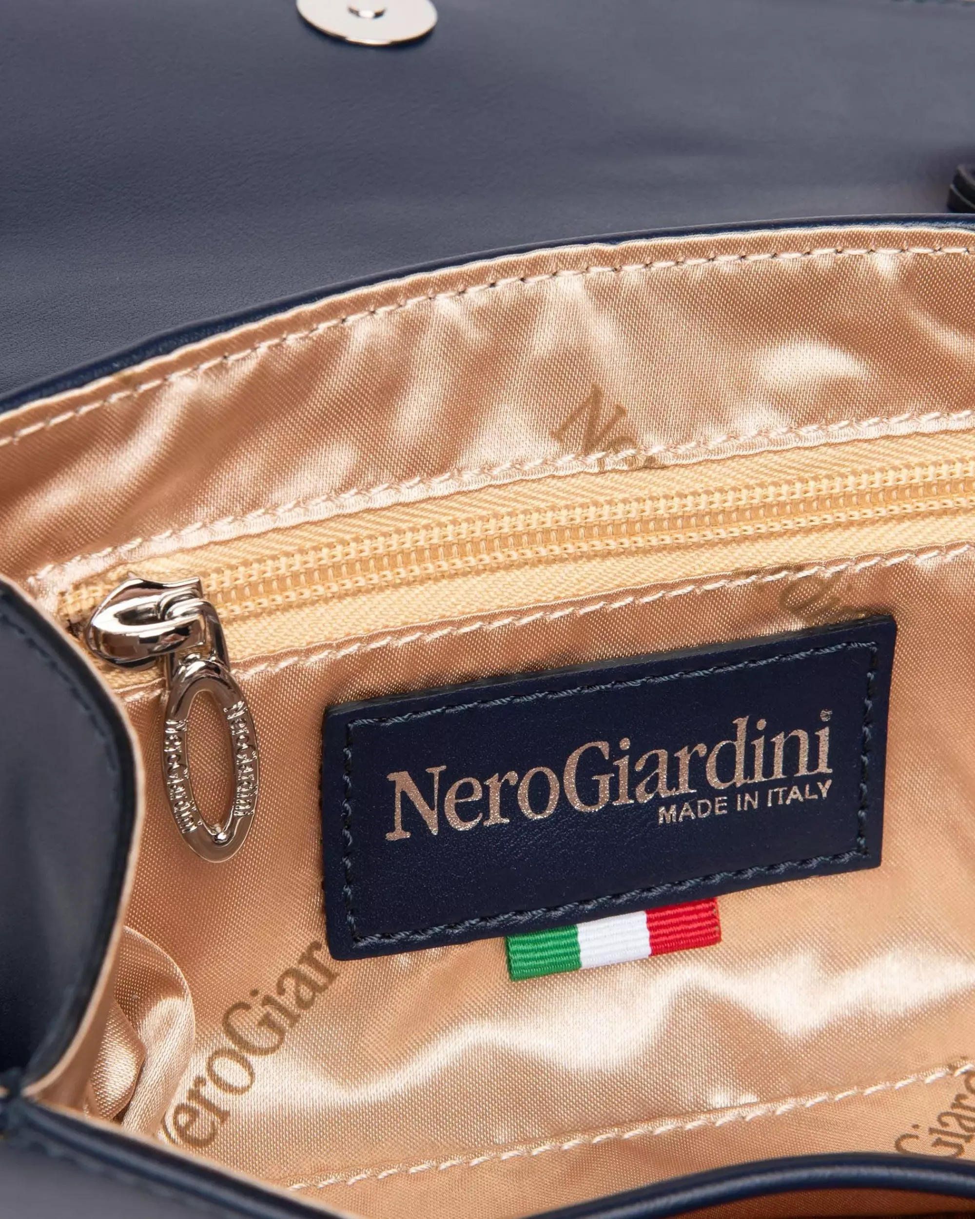 Nero Giardini Pochette da Donna in Materiale Tecnico New