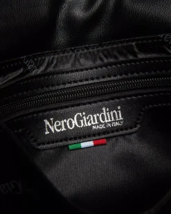 Nero Giardini Pochette da Donna in Materiale Tecnico Nero Outlet
