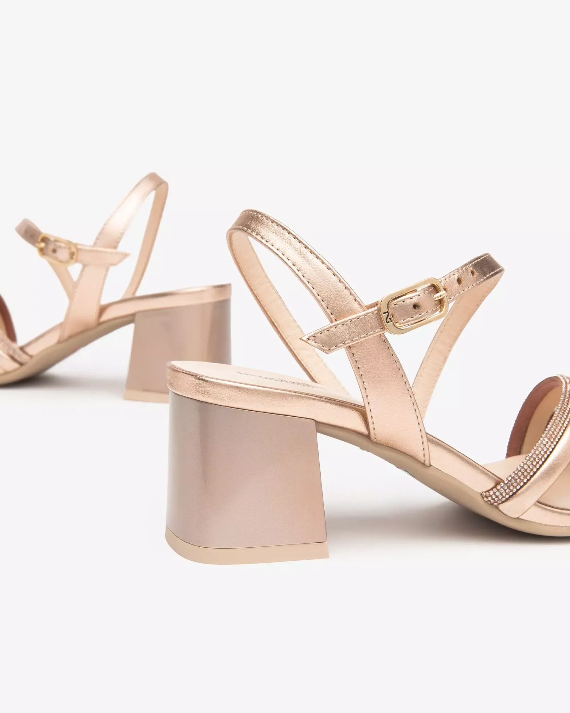 Nero Giardini Sandali Donna in Pelle Online