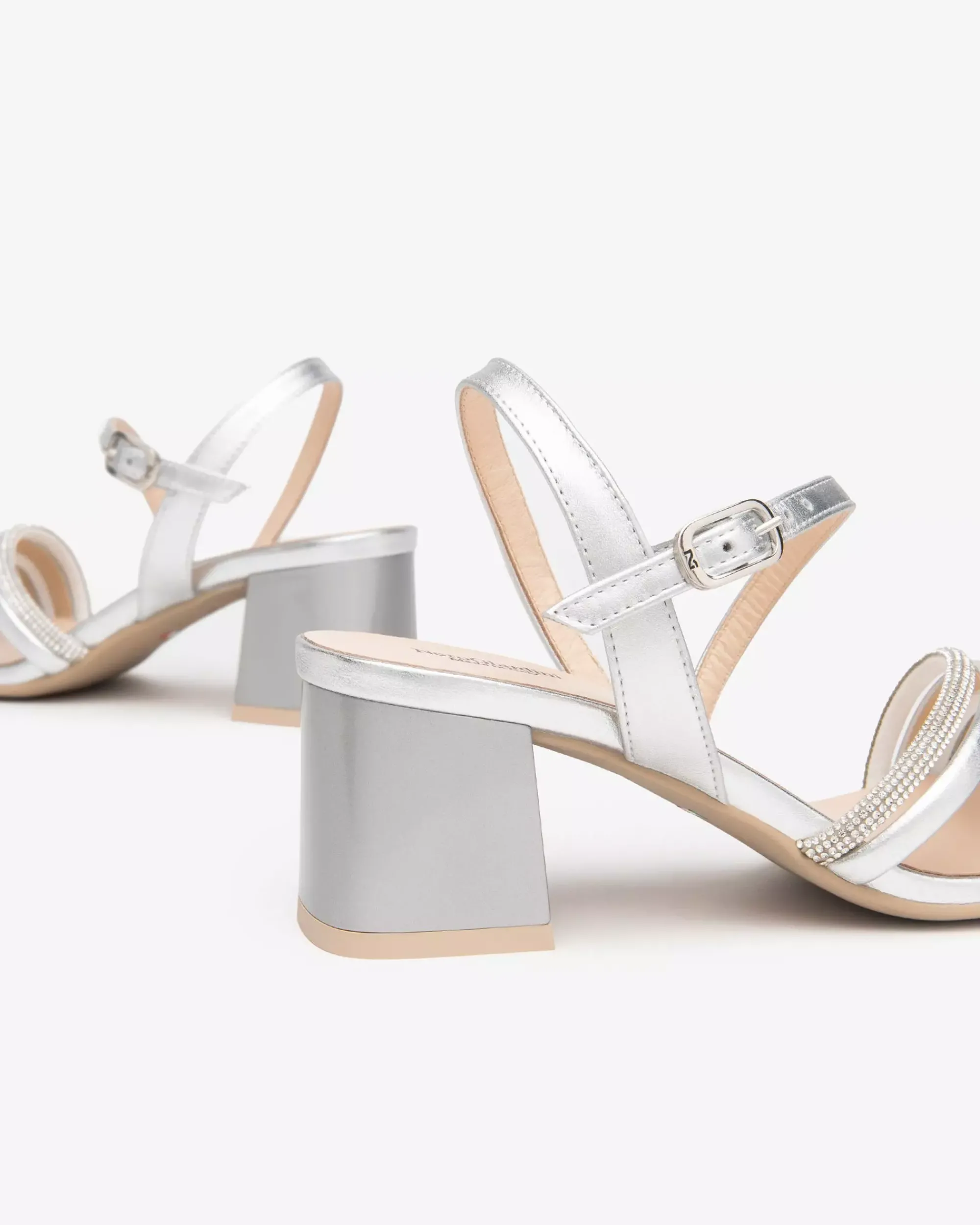 Nero Giardini Sandali Donna in Pelle Online