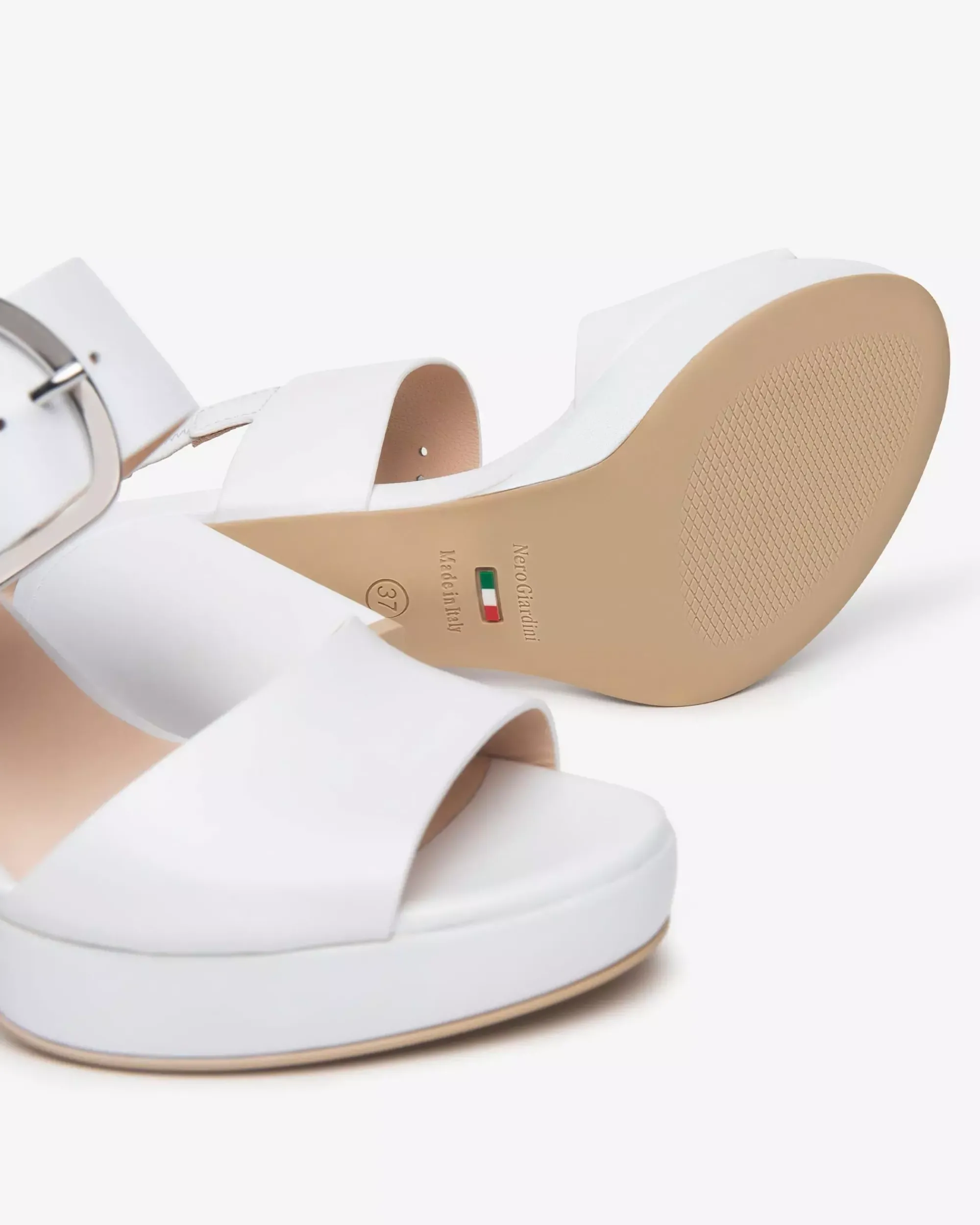 Nero Giardini Sandali Donna in Pelle Online