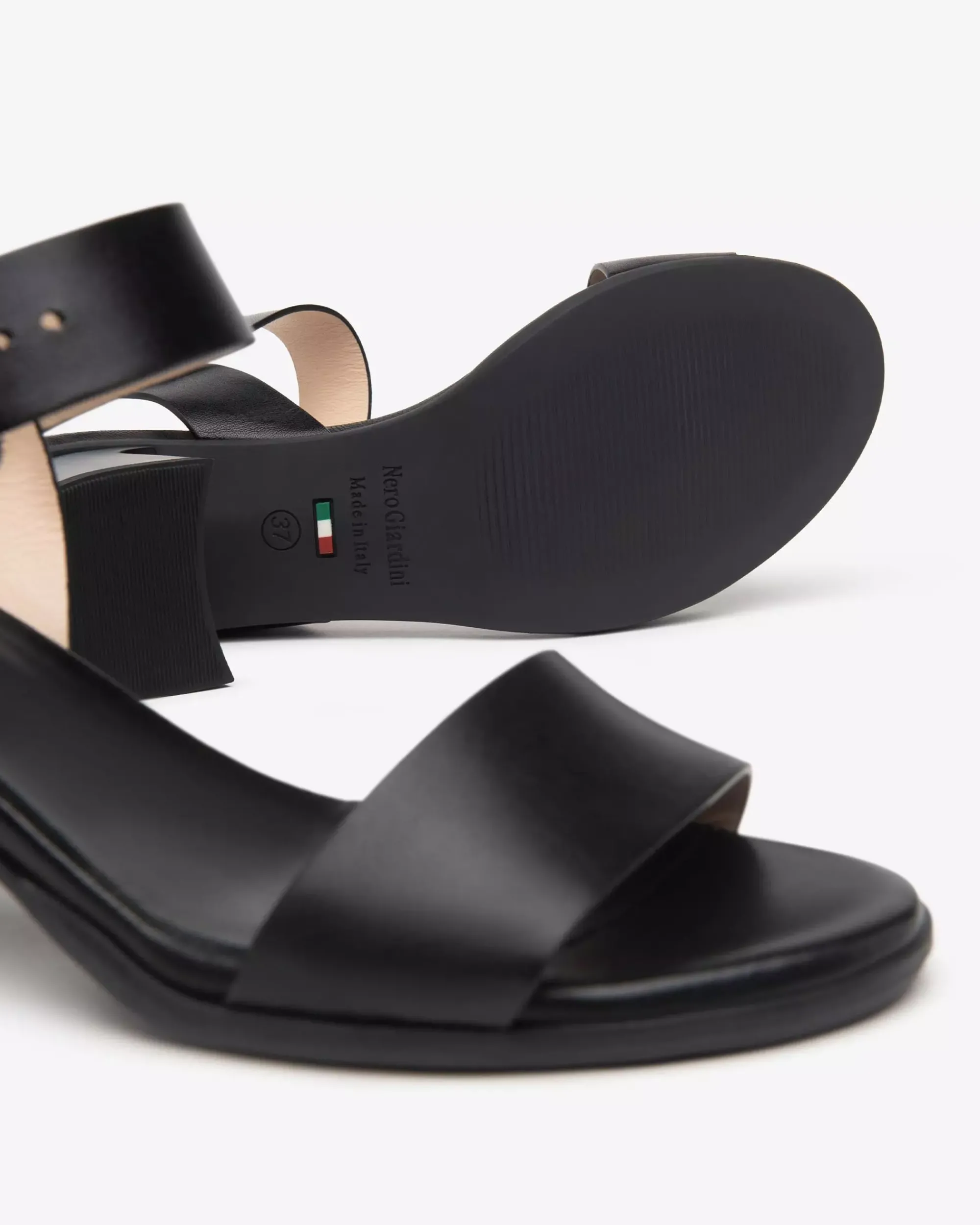 Nero Giardini Sandali Donna in Pelle Sale