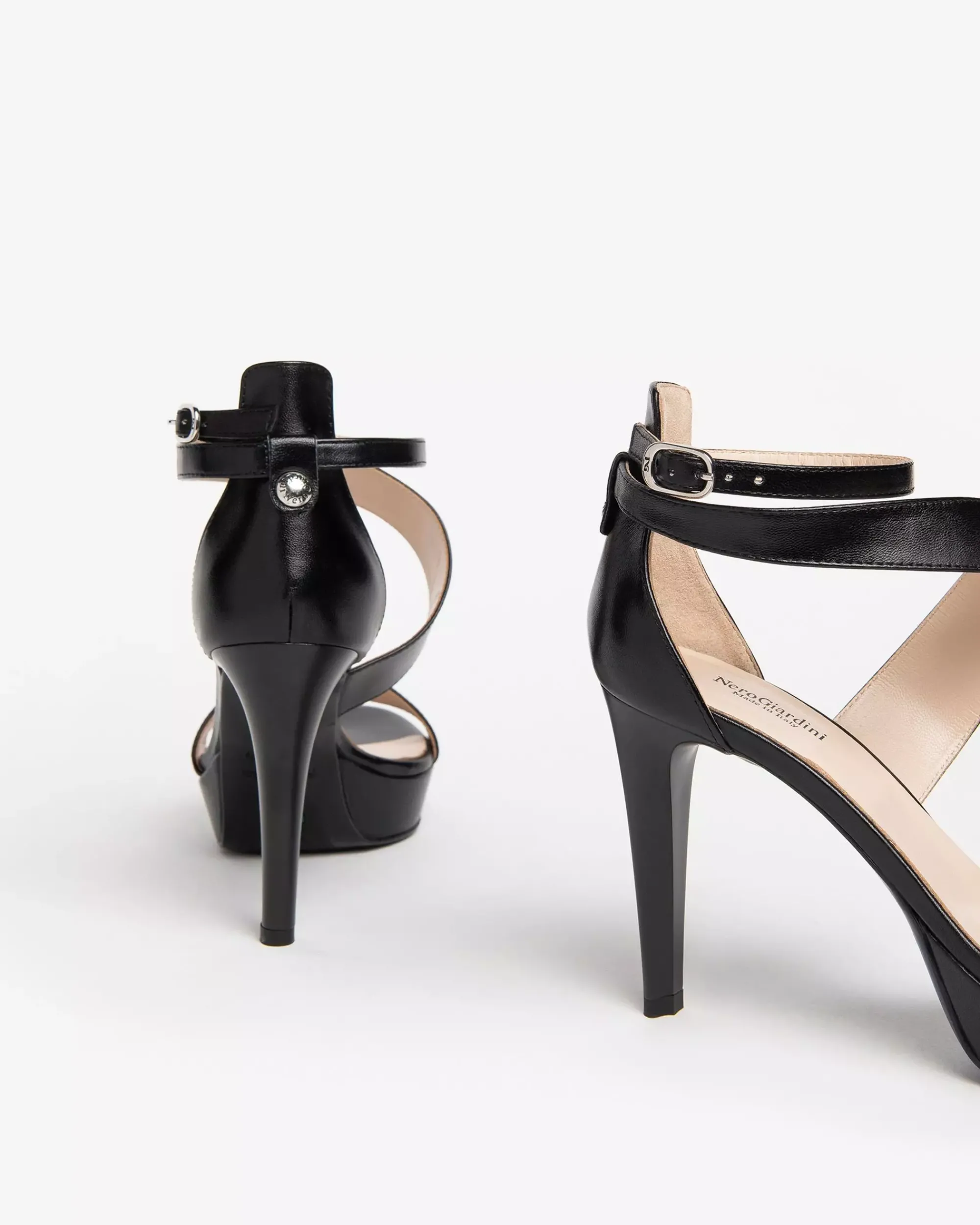 Nero Giardini Sandali Donna in Pelle Hot