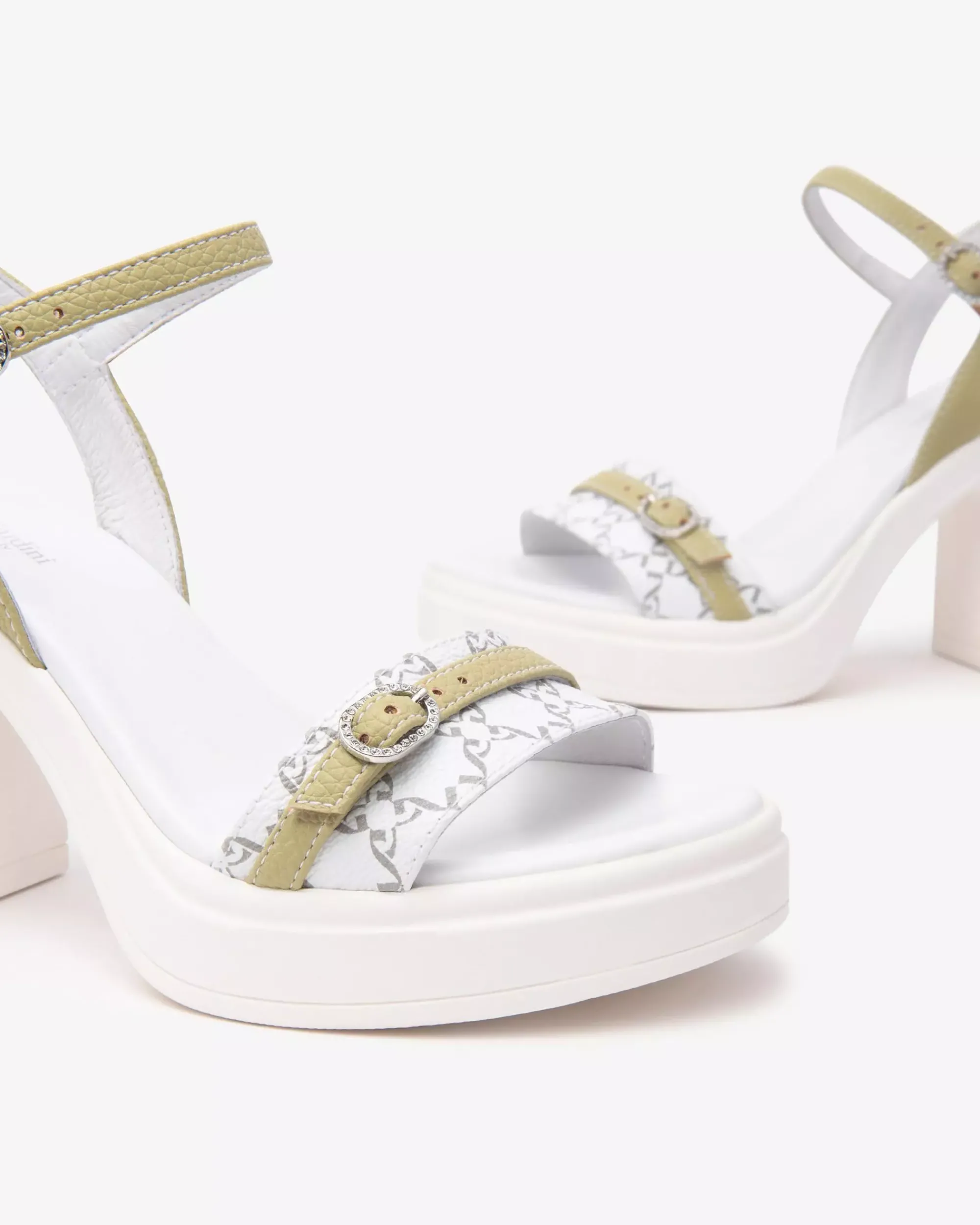 Nero Giardini Sandali Donna in Pelle e Materiale Tecnico Online