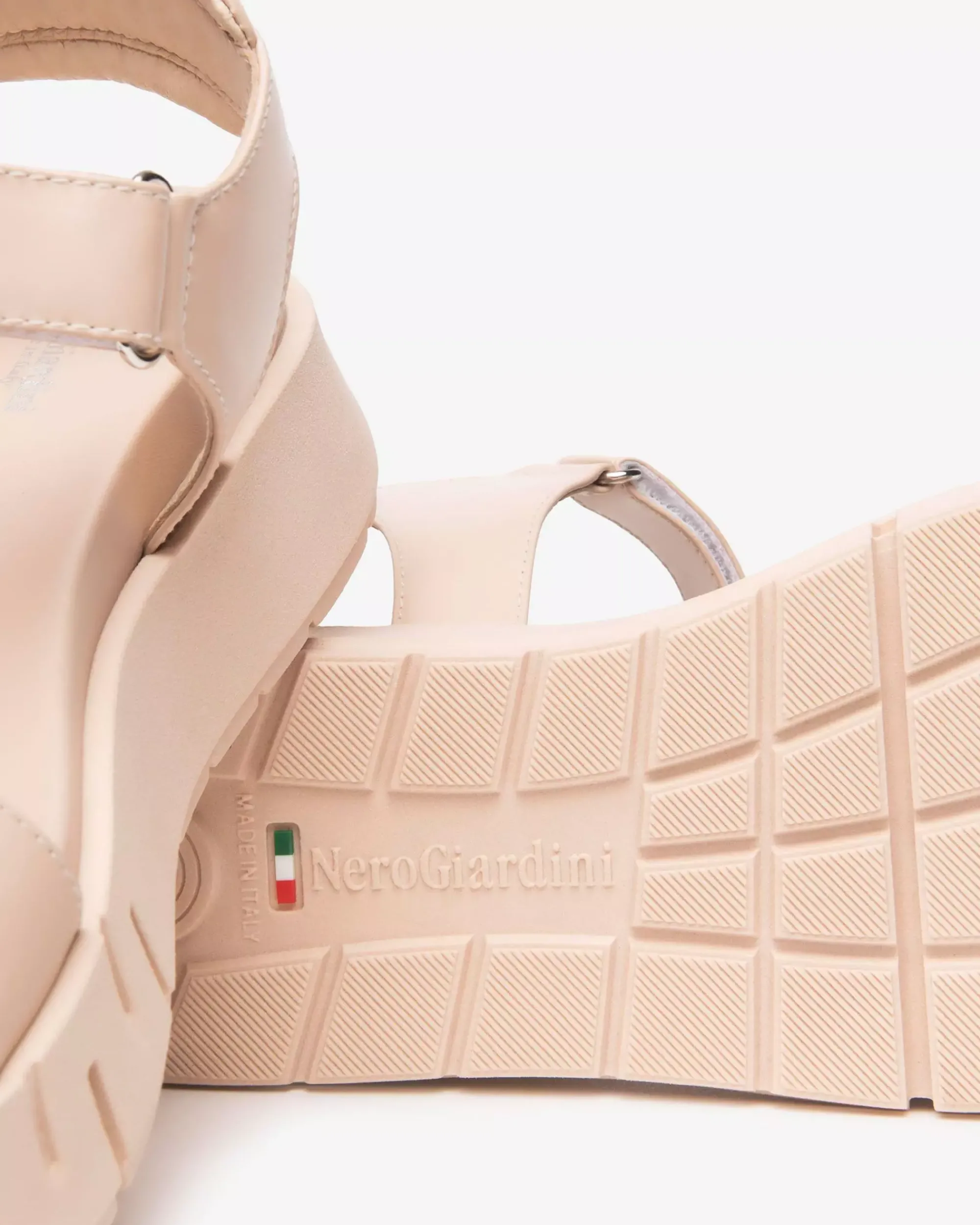 Nero Giardini Sandali Donna in Pelle e Materiale Tecnico Outlet