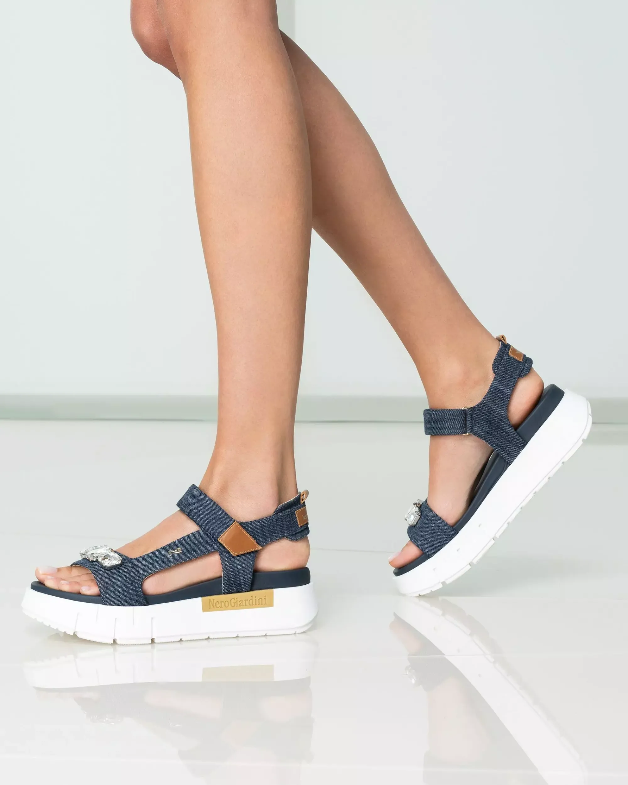 Nero Giardini Sandali Donna in Tessuto e Pelle Blu Best