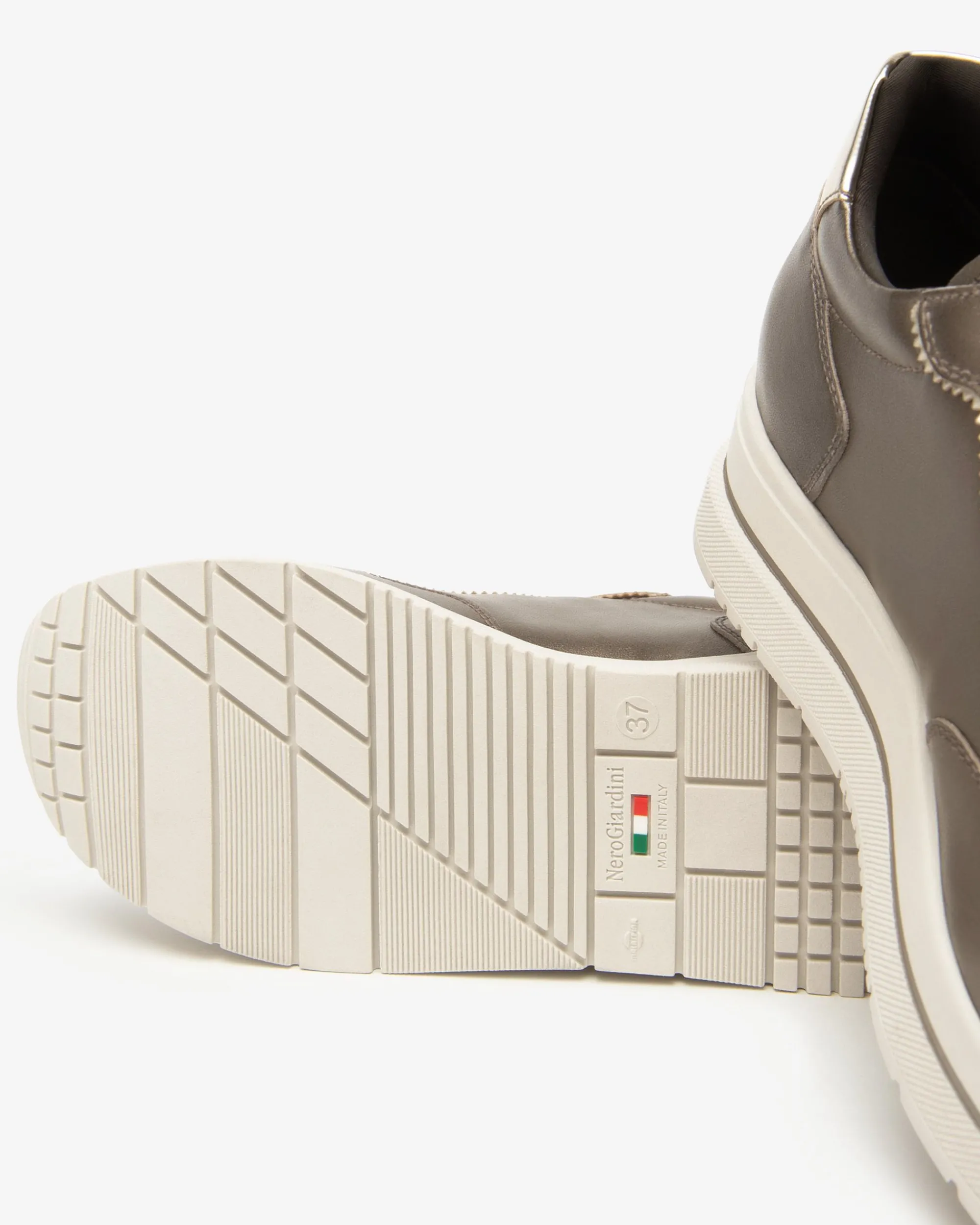 Nero Giardini Sneakers Donna in Pelle e Materiale Tecnico Discount