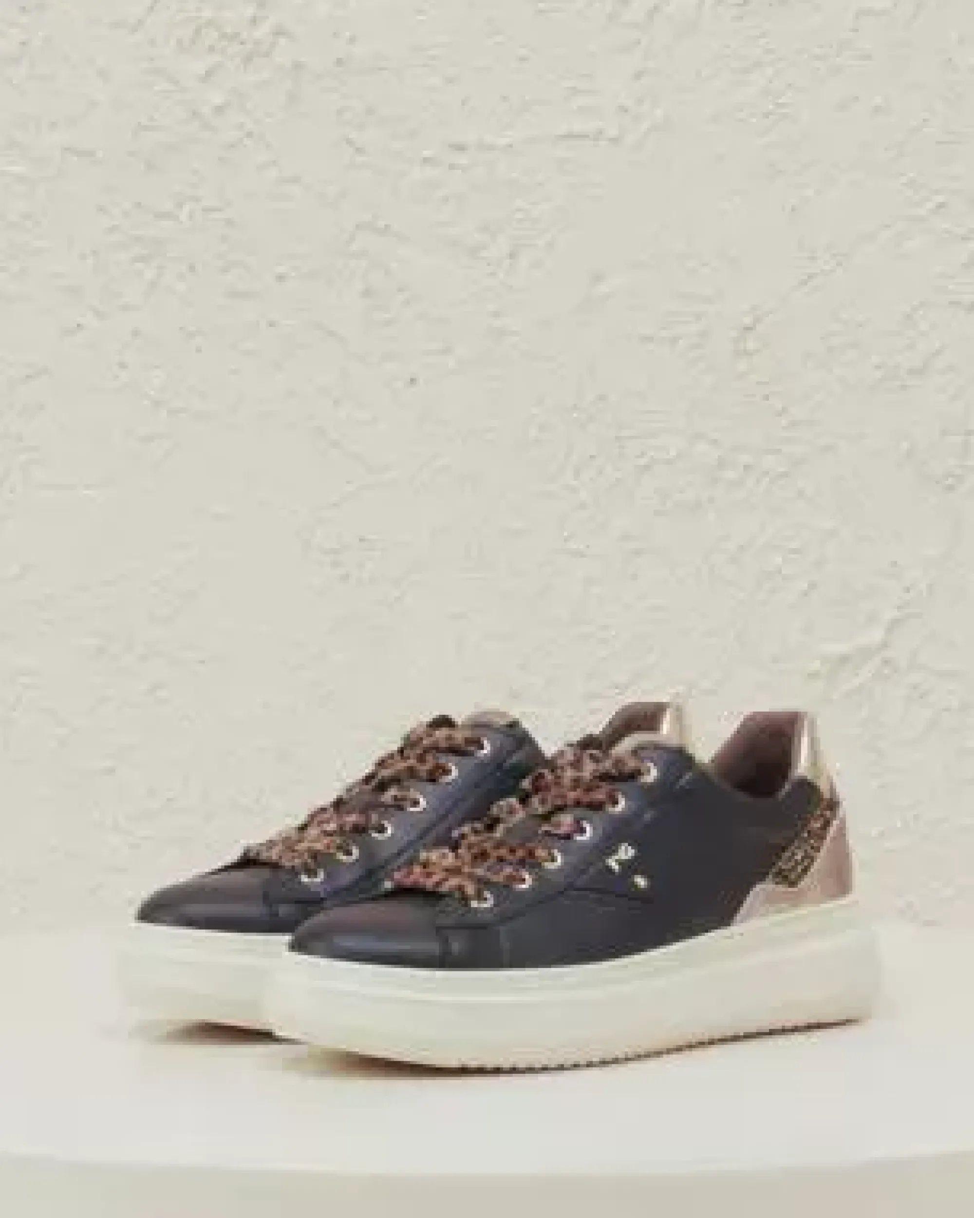 Nero Giardini Sneakers Donna in Pelle, Suede e Materiale Tecnico Discount
