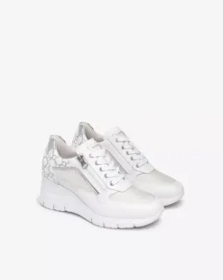 Nero Giardini Sneakers Donna in Pelle, Tela e Materiale Tecnico Hot