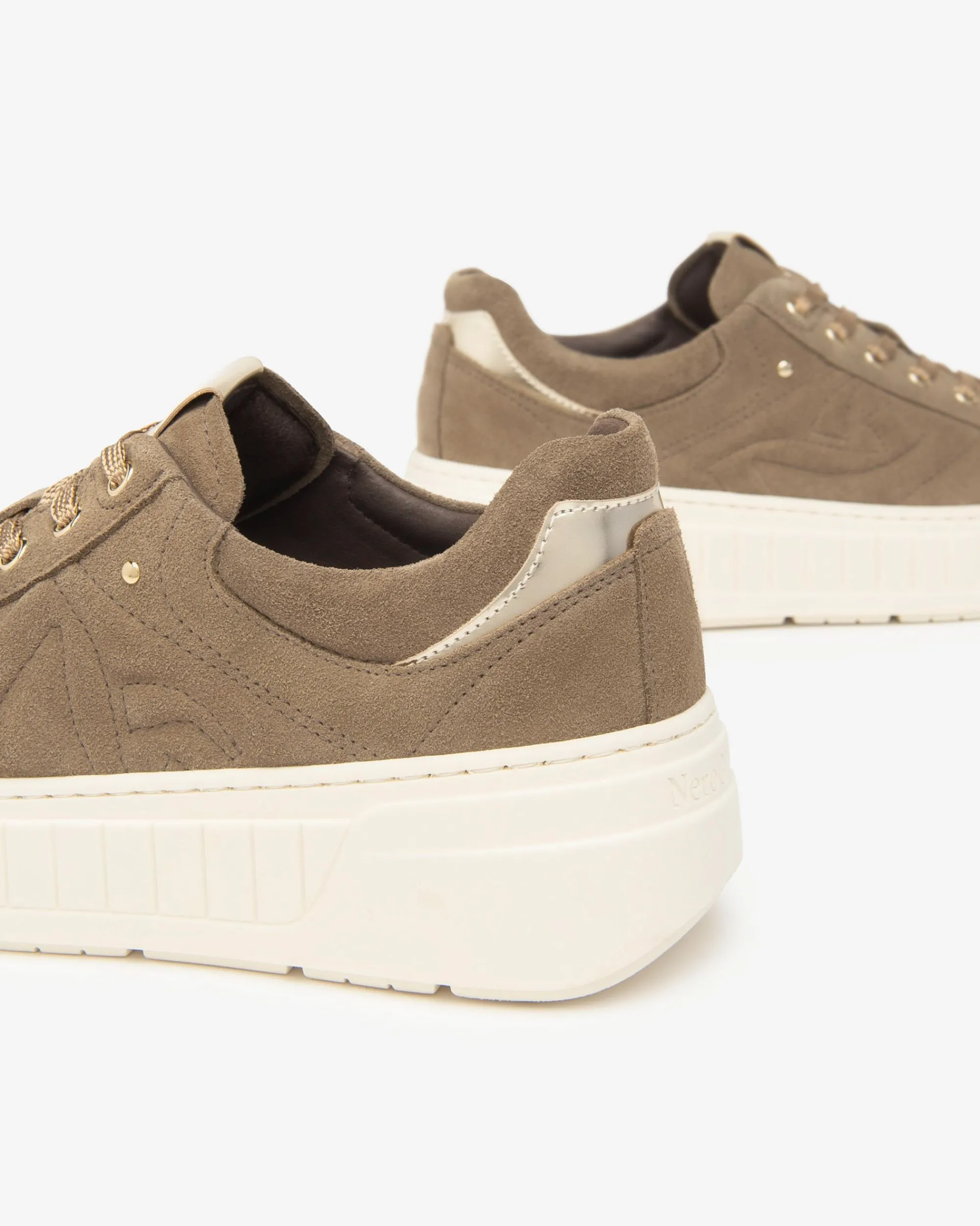 Nero Giardini Sneakers Donna in Suede, Pelle e Materiale Tecnico Online