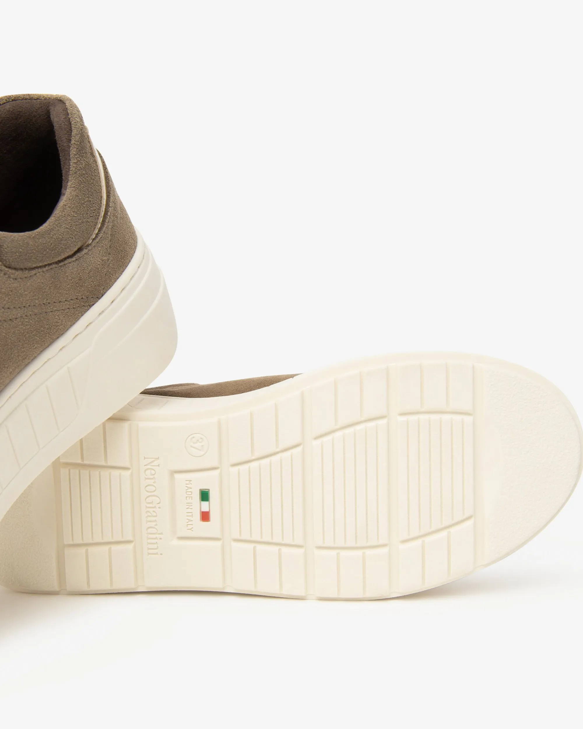 Nero Giardini Sneakers Donna in Suede, Pelle e Materiale Tecnico Online