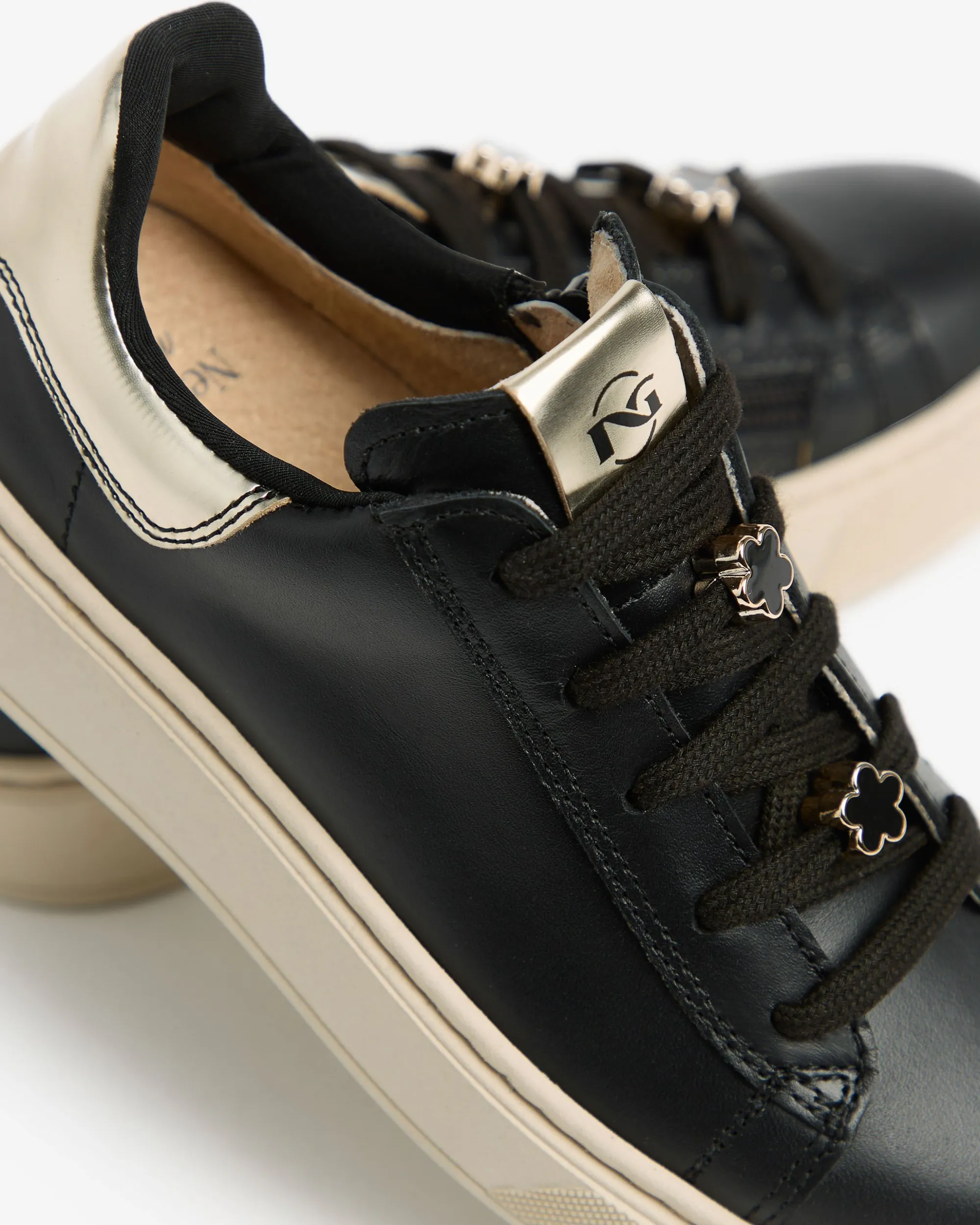Nero Giardini Sneakers Teen da Ragazza in Pelle e Materiale Tecnico Hot
