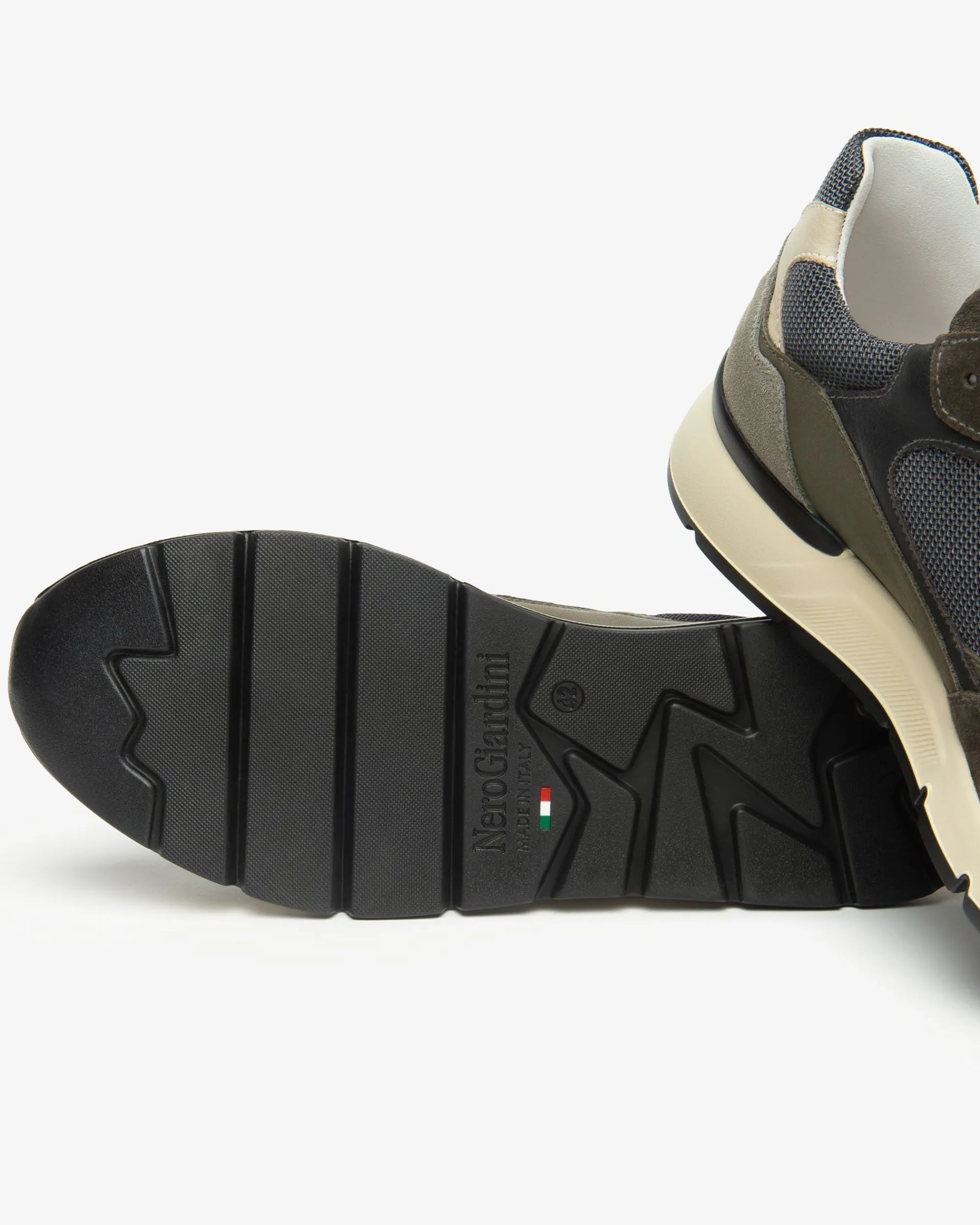 Nero Giardini Sneakers Uomo in Camoscio, Pelle e Tela Hot