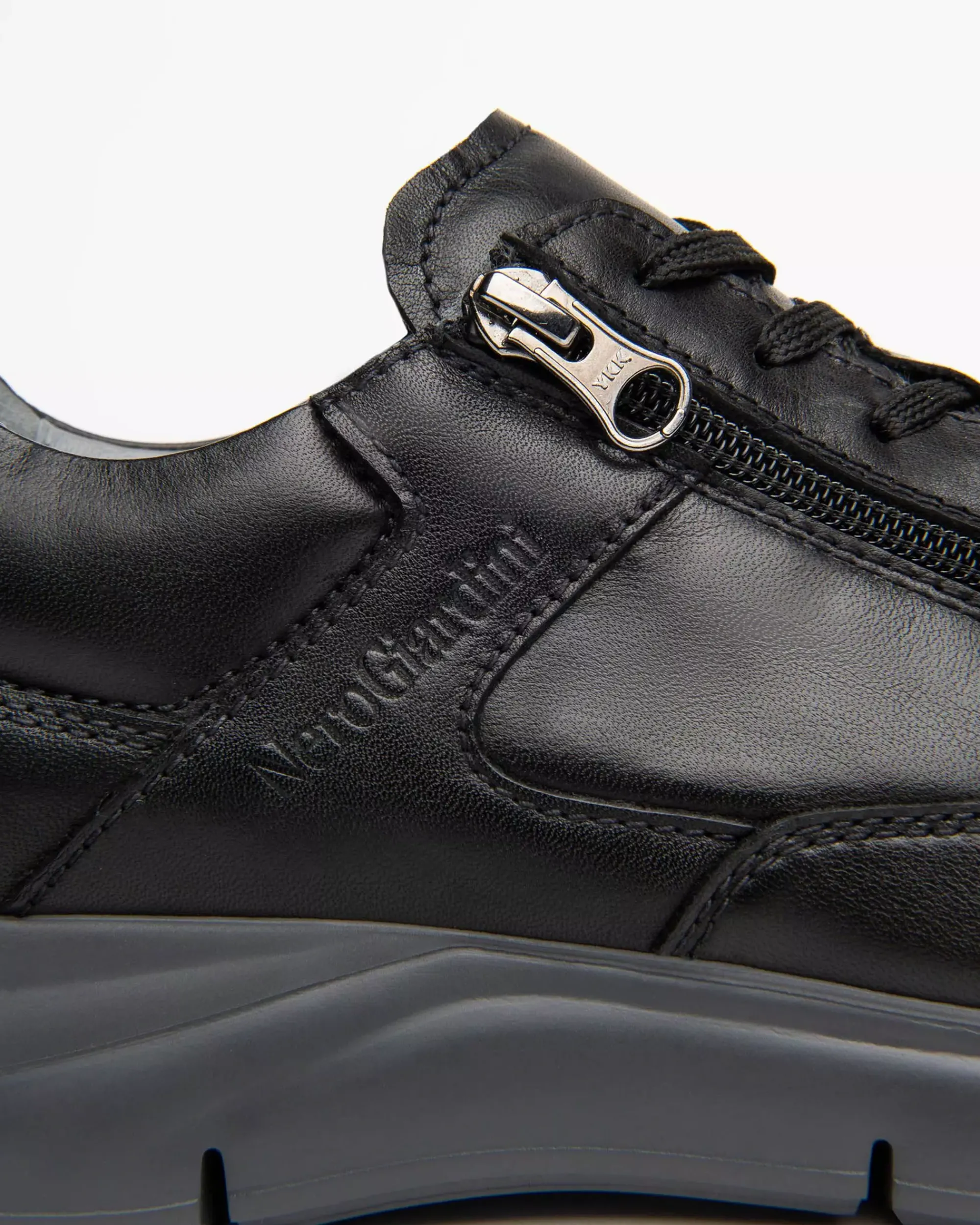 Nero Giardini Sneakers Uomo in Pelle Nero Online