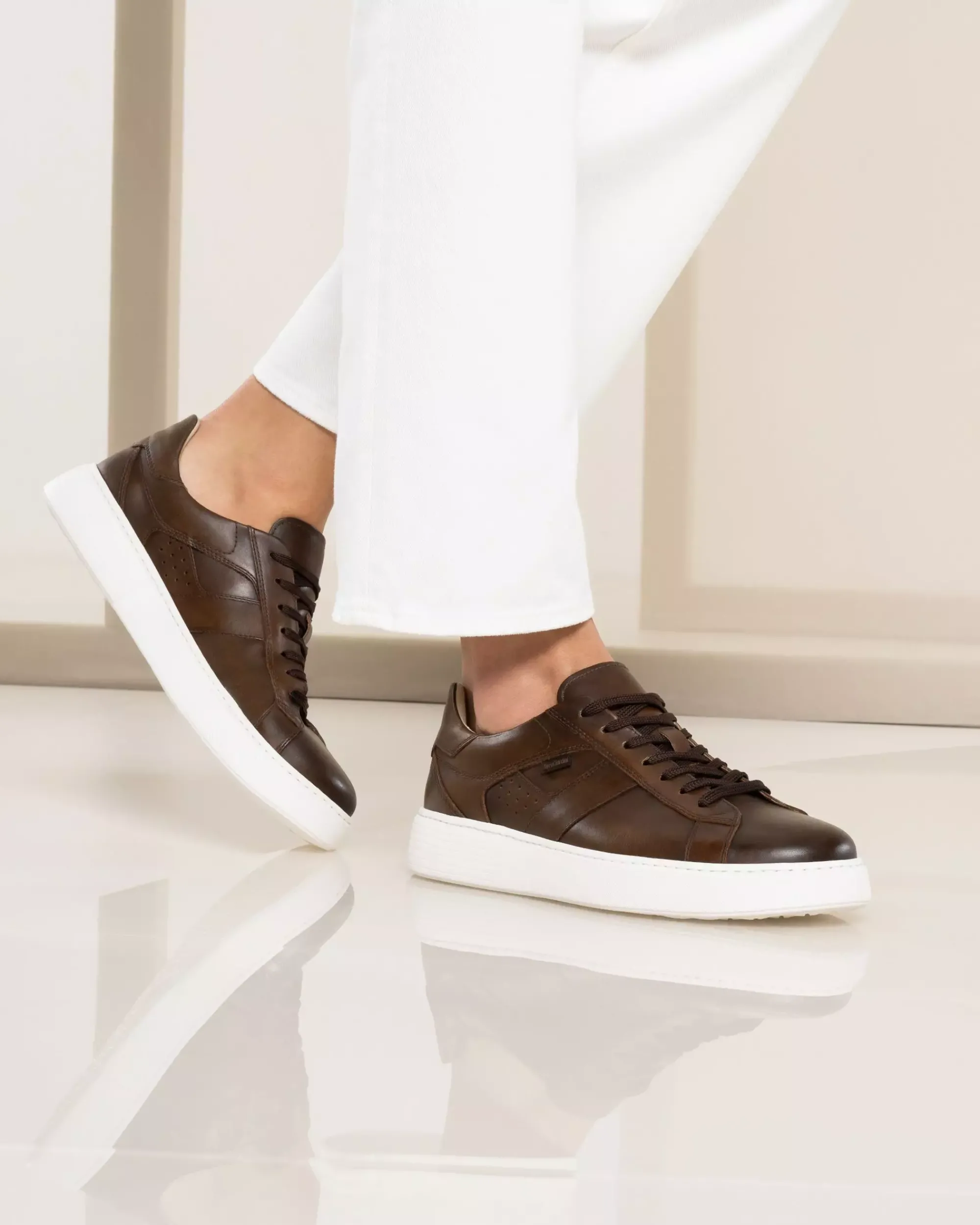 Nero Giardini Sneakers Uomo in Pelle Online