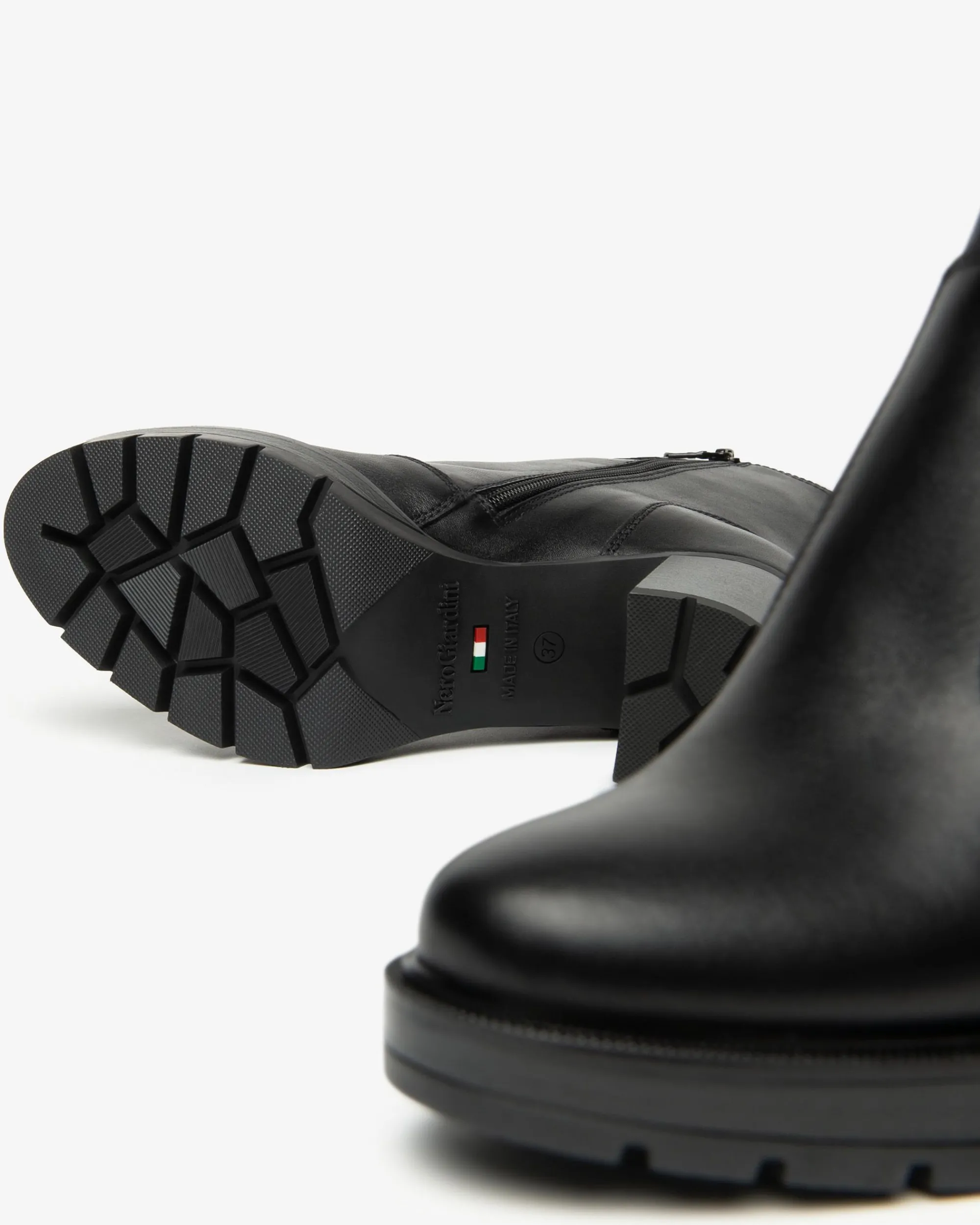 Nero Giardini Stivaletti Donna in Pelle Nero Sale