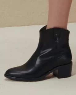 Nero Giardini Stivaletti Donna in Pelle Nero Outlet
