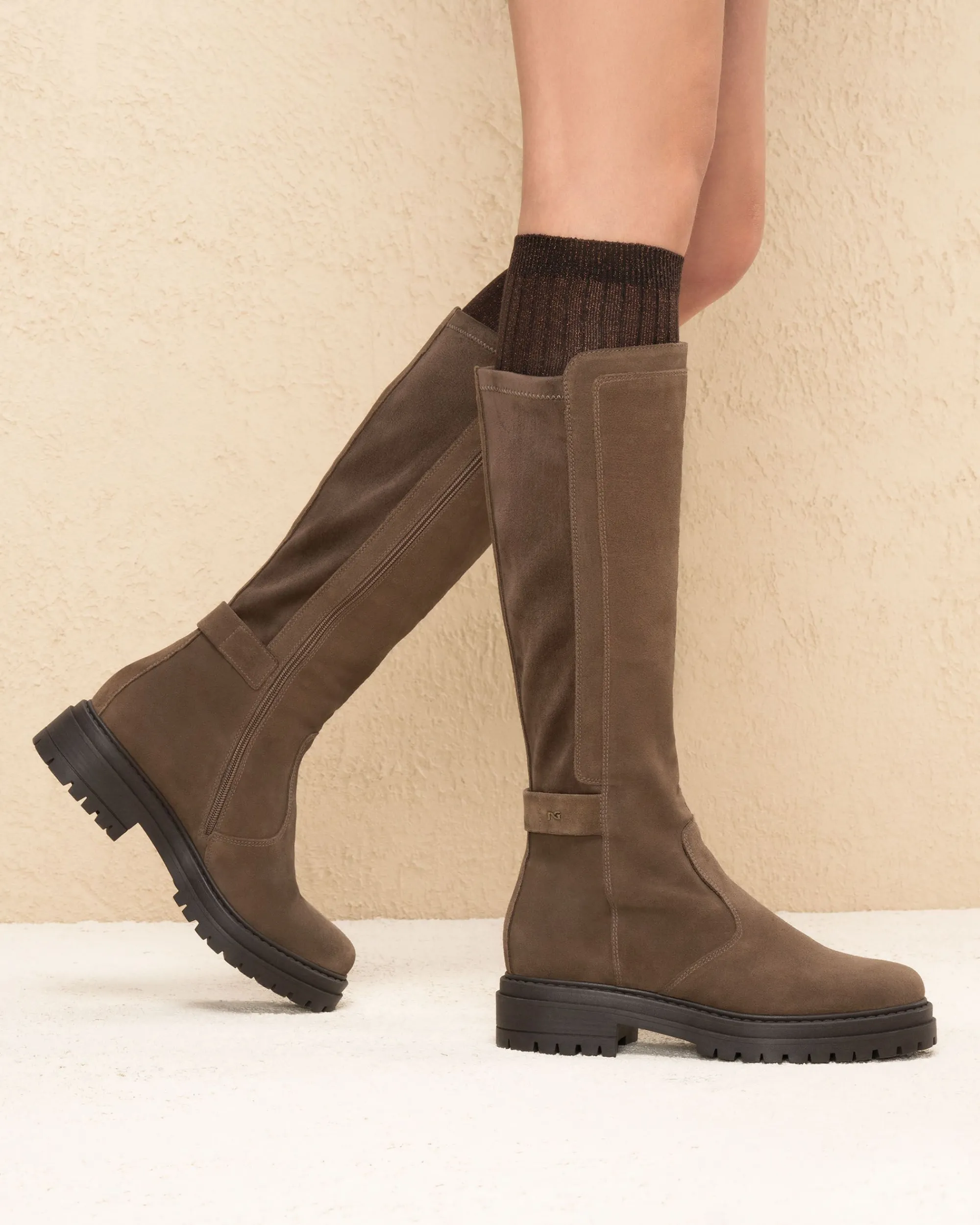 Nero Giardini Stivali Donna in Suede e Materiale Tecnico