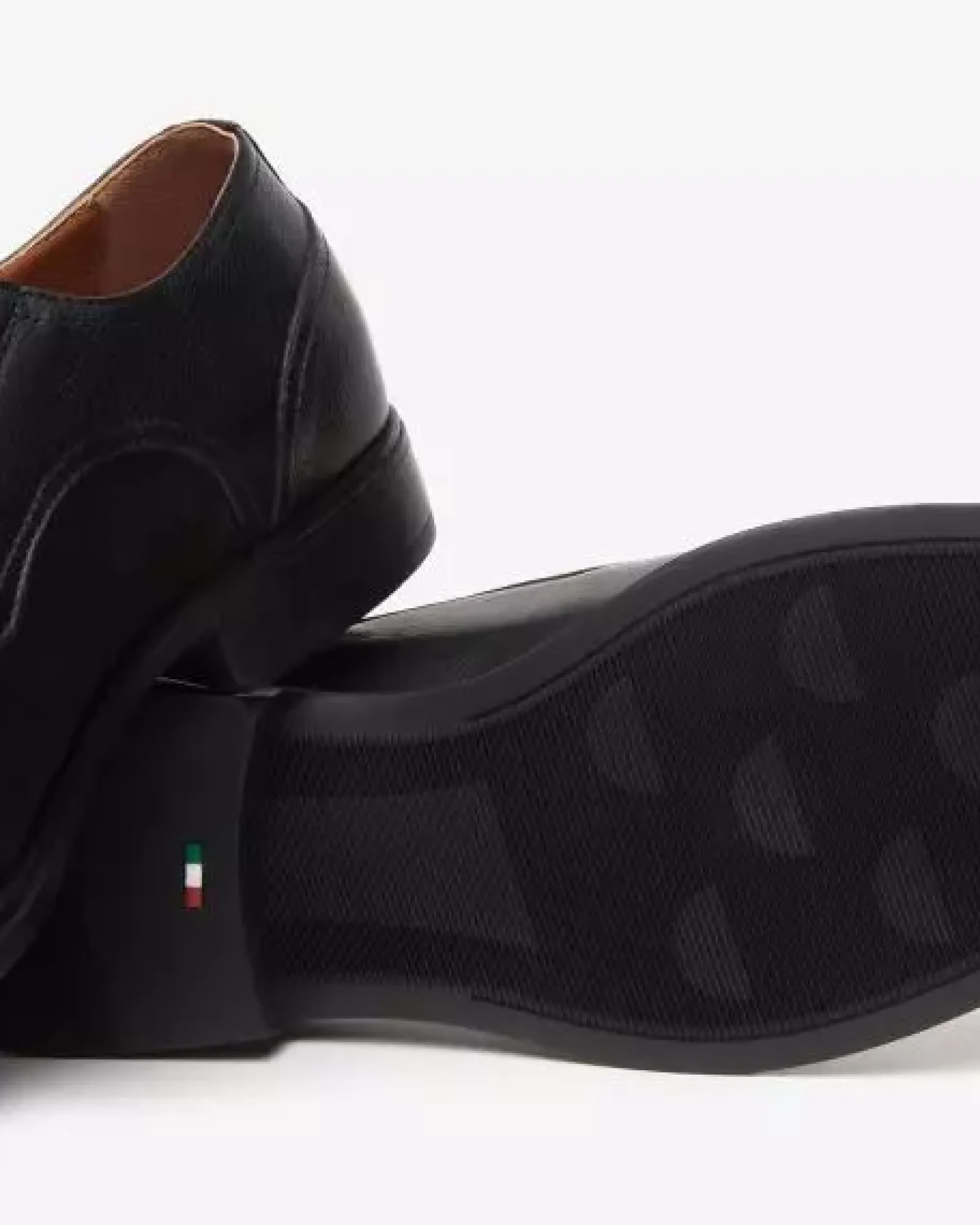 Nero Giardini Stringate Uomo in Pelle Nero Best