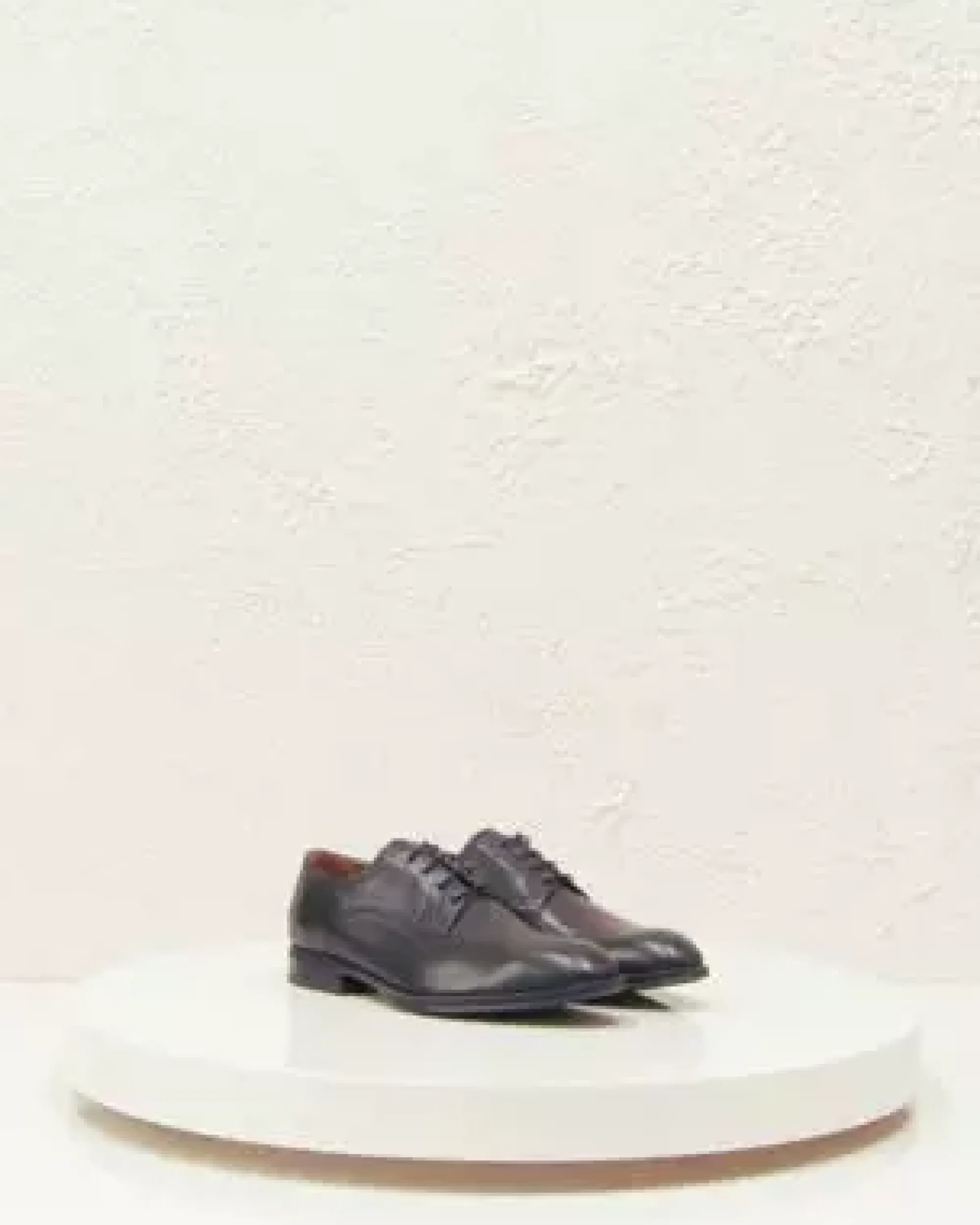 Nero Giardini Stringate Uomo in Pelle Nero Clearance