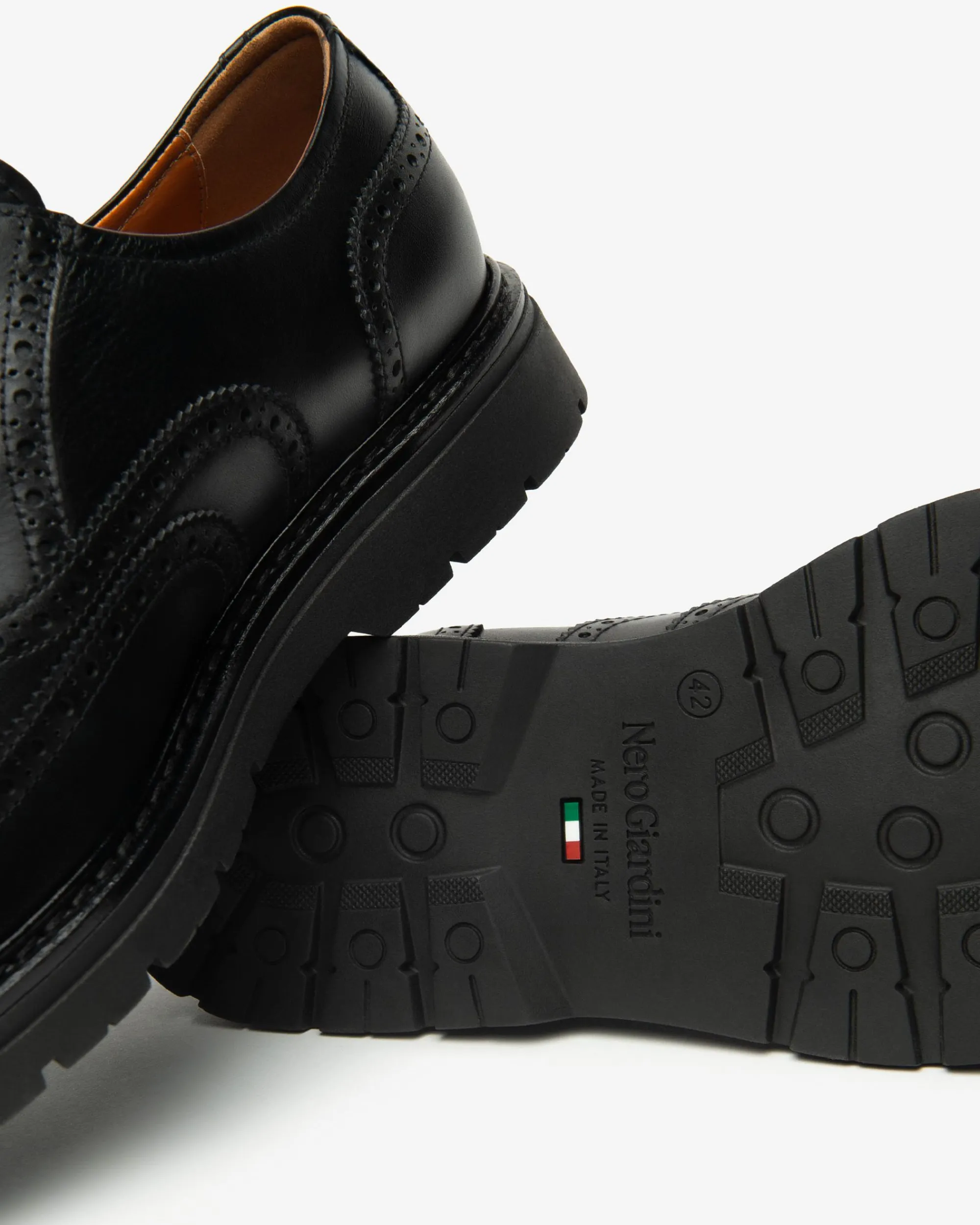 Nero Giardini Stringate Uomo in Pelle Nero Best