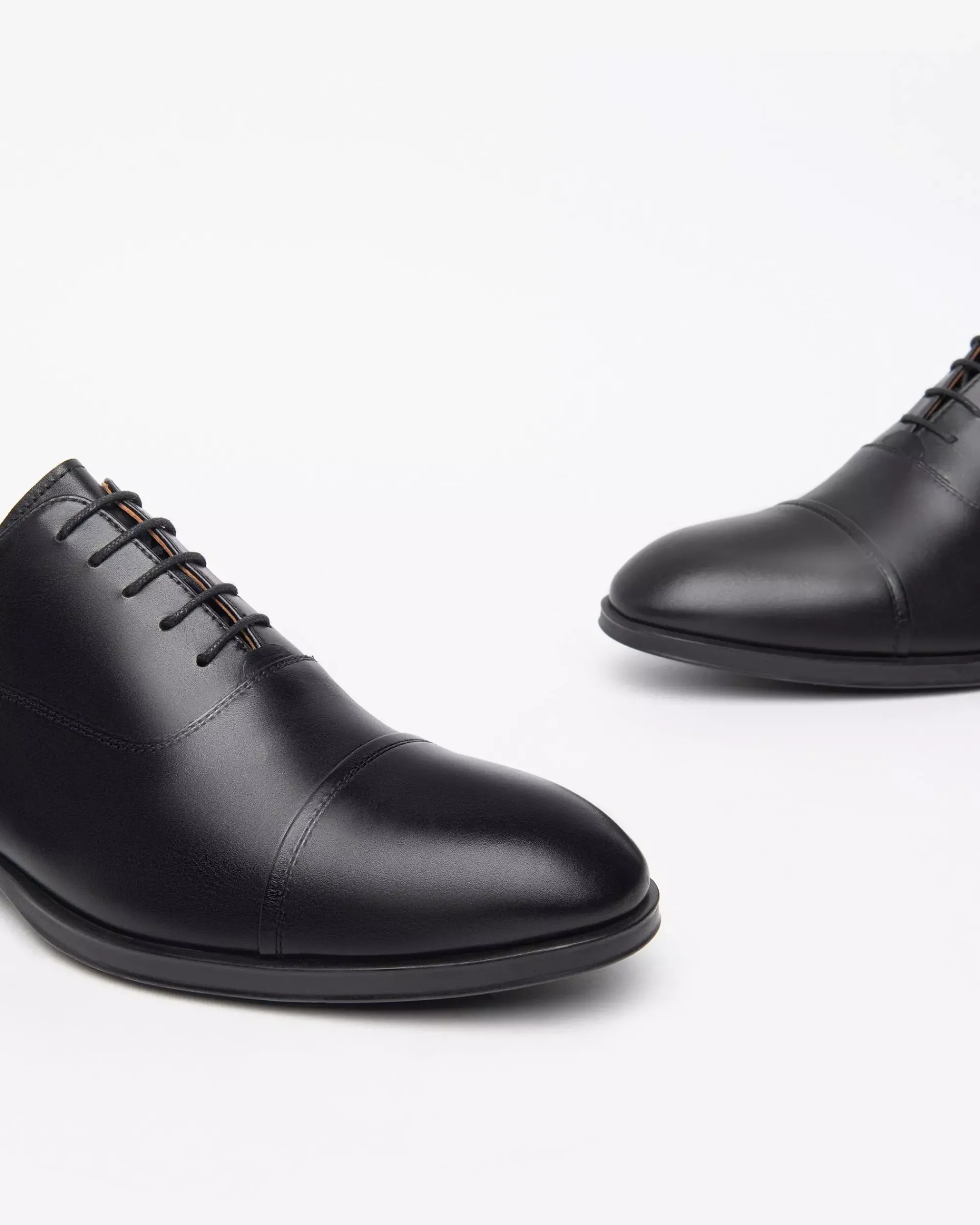 Nero Giardini Stringate Uomo in Pelle Nero Clearance