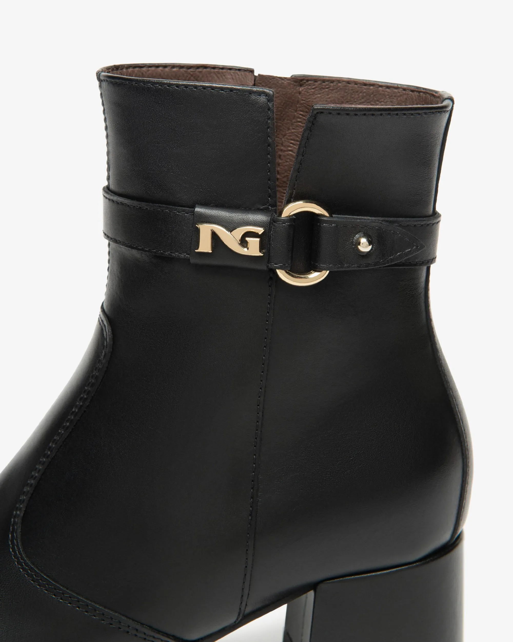Nero Giardini Tronchetti Donna in Pelle Nero Sale