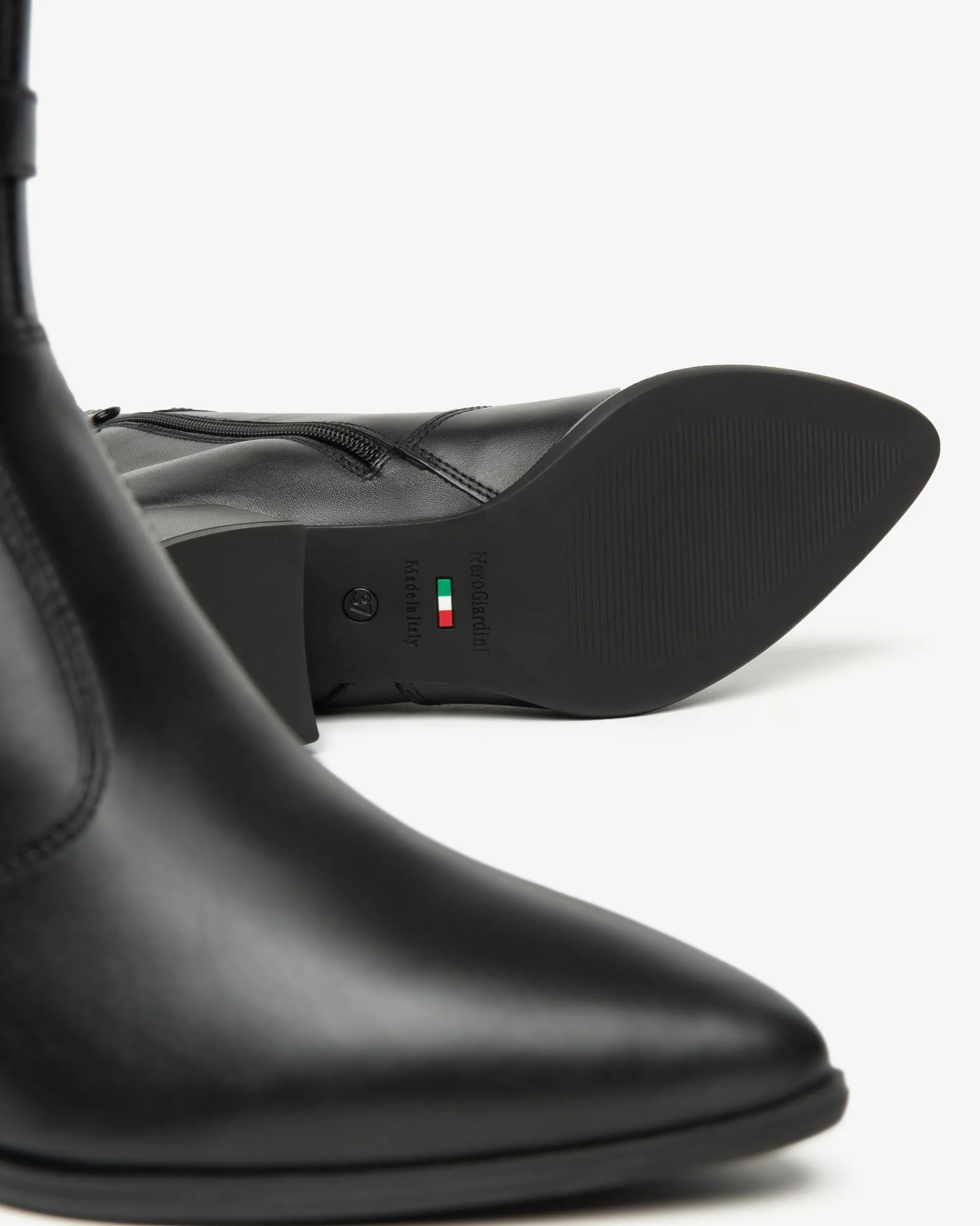 Nero Giardini Tronchetti Donna in Pelle Nero Sale