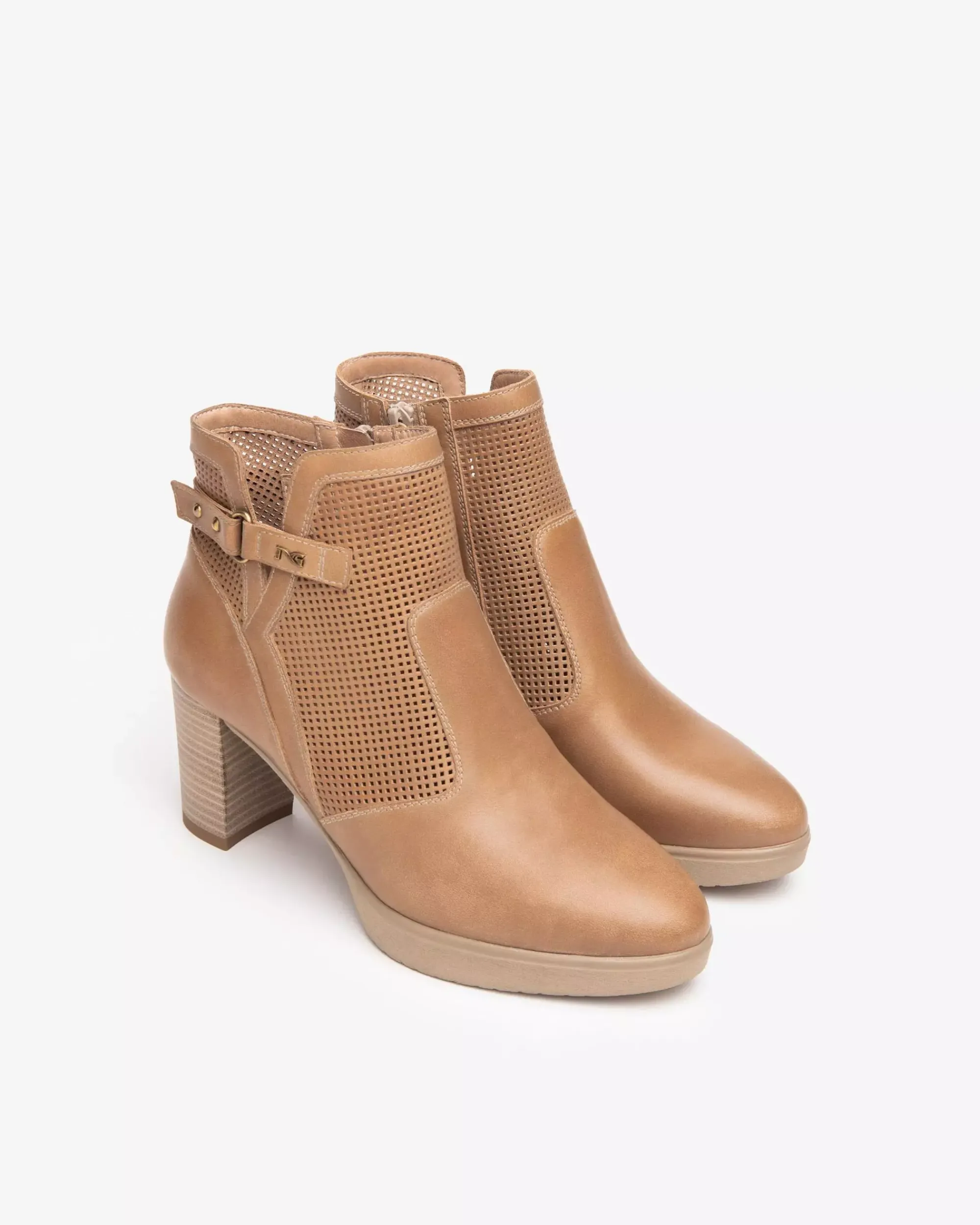 Nero Giardini Tronchetti Donna in Pelle Sale