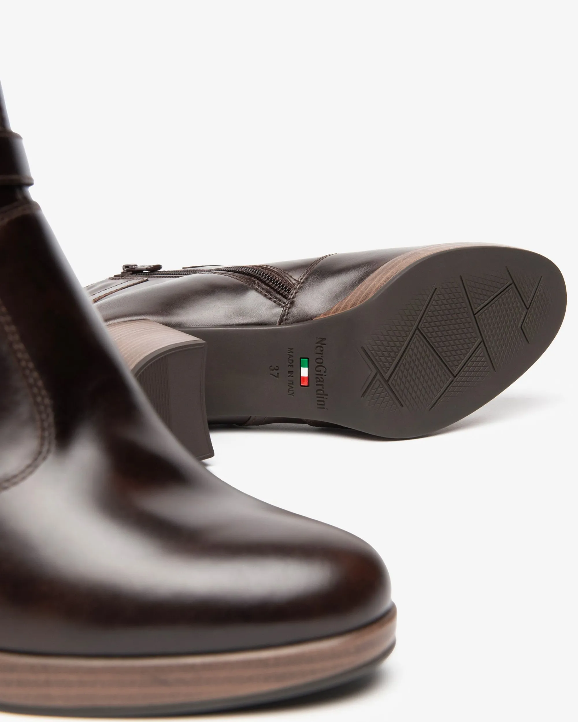 Nero Giardini Tronchetti Donna in Pelle Clearance